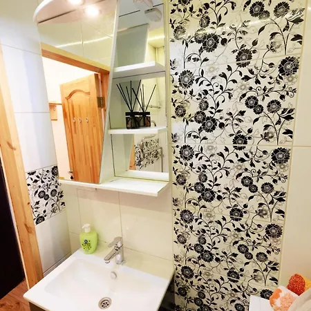 Modern In The Center *